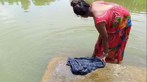 गांव में धोबन को रूम पर बुलाकर जबरदस्त चुदाई किया
